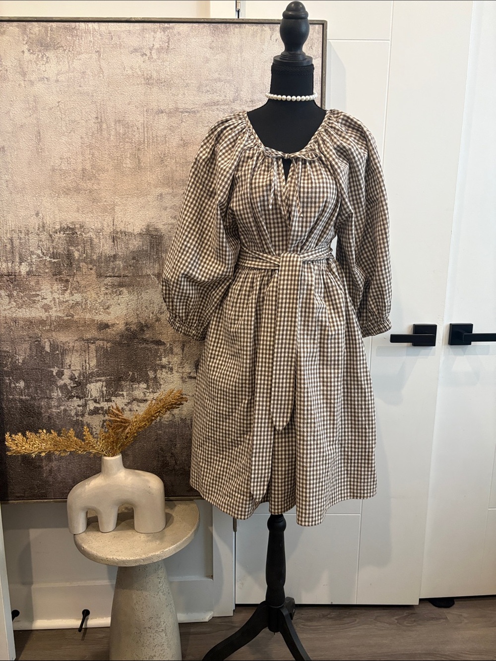 Emerson Fry RAKEL KEYHOLE SHORT DRESS - COFFEE GINGHAM 100% Cotton - Picture 2 of 9